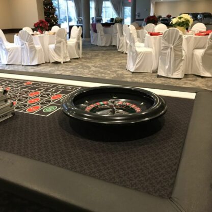 Deluxe Roulette Table
